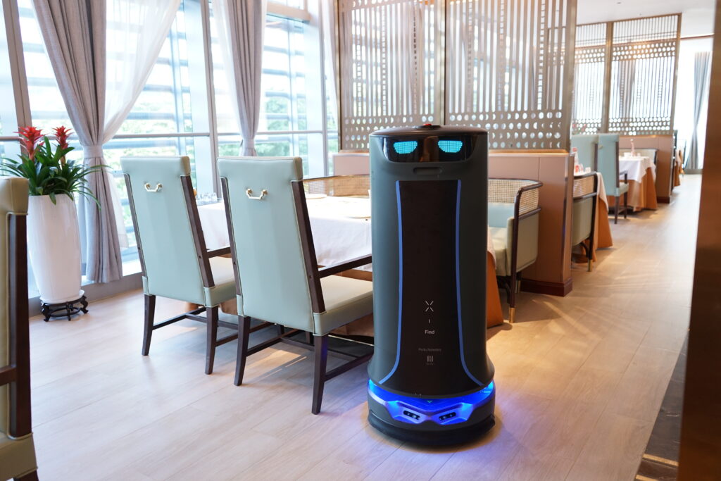 Abräumroboter HolaBot gehobenes Restaurant